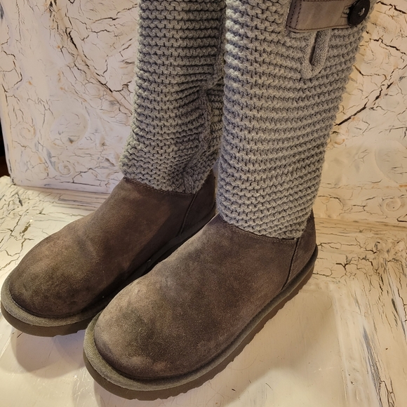 Ugg Shaina Knit Cuffed Boots 1911 - Picture 6 of 12